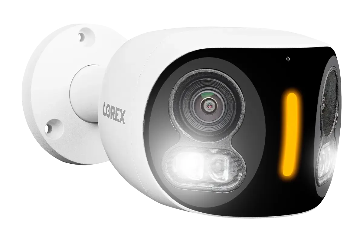 Lorex 4K Dual Lens Wi-Fi Security Camera with Smart Security Lighting - Open Box